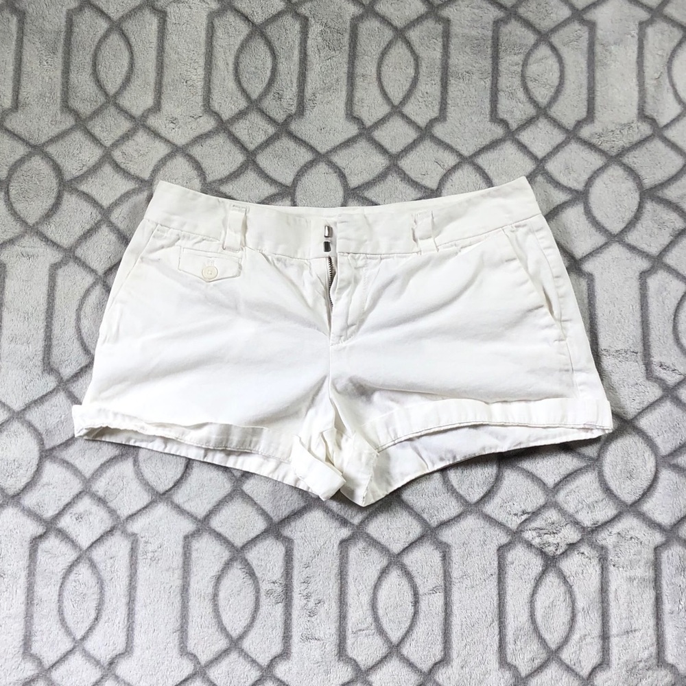 White Ann Taylor Loft Shorts Size 4